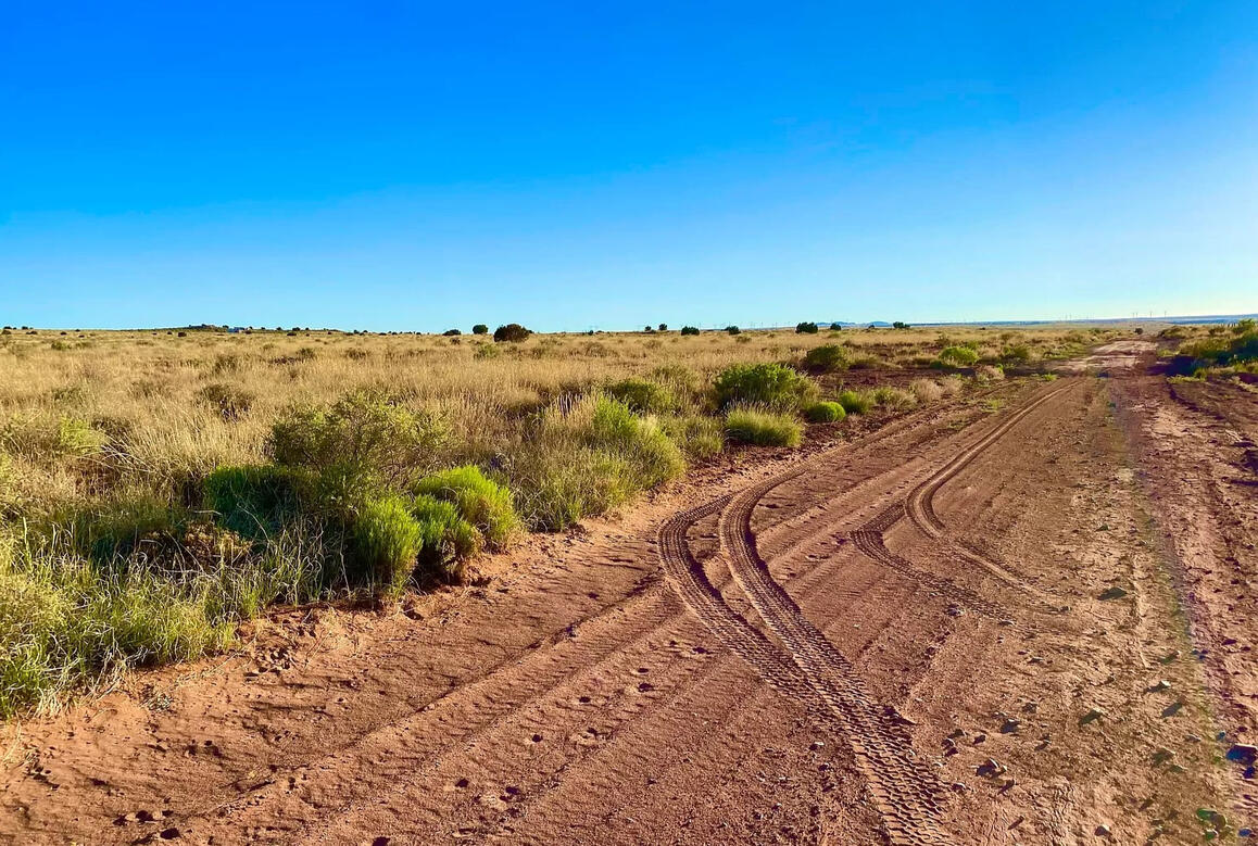 Navajo 1.70 Acres, 403-05-303 Commercial Bigger - 9796 E Concho Hwy, Snowflake, AZ 85937, USA